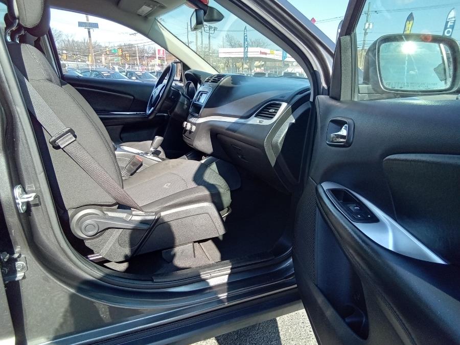 2019 Dodge Journey SE FWD, available for sale in Irvington, New Jersey | NJ Used Cars Center. Irvington, New Jersey 2019 Dodge Journey SE FWD, available for sale in Irvington, New Jersey | NJ Used Cars Center. Irvington, New Jersey
