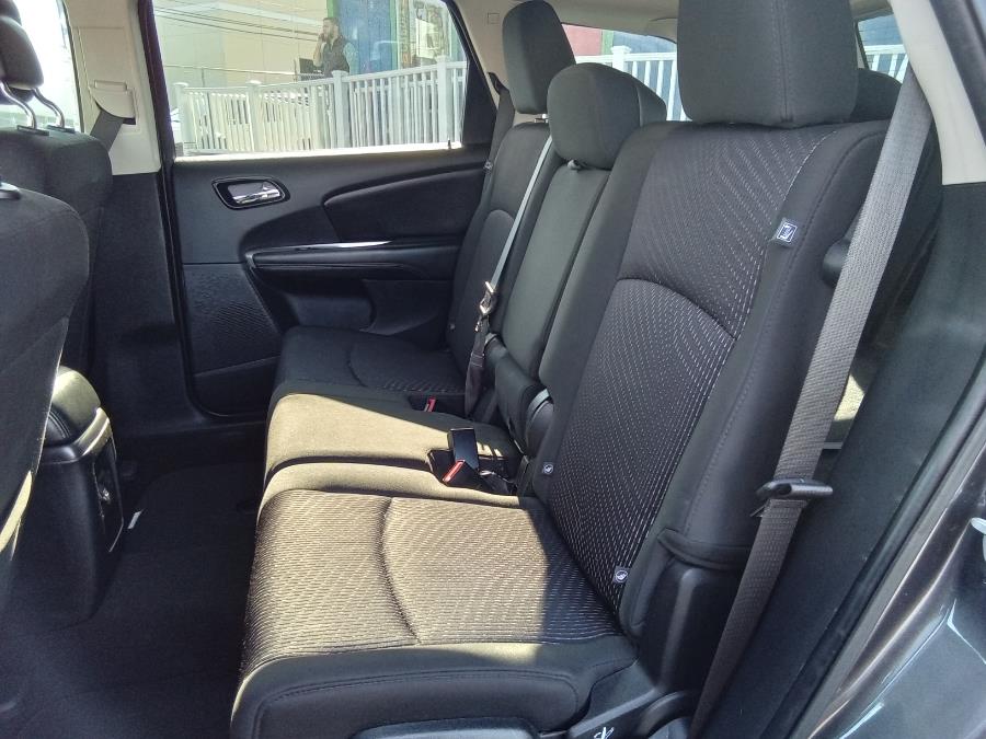2019 Dodge Journey SE FWD, available for sale in Irvington, New Jersey | NJ Used Cars Center. Irvington, New Jersey 2019 Dodge Journey SE FWD, available for sale in Irvington, New Jersey | NJ Used Cars Center. Irvington, New Jersey
