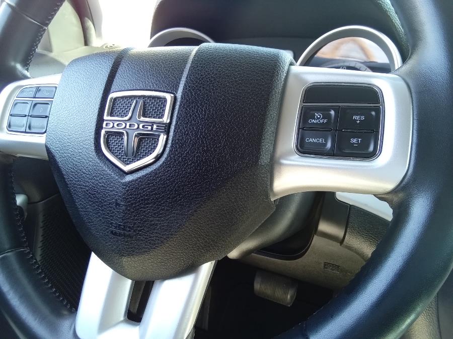 2019 Dodge Journey SE FWD, available for sale in Irvington, New Jersey | NJ Used Cars Center. Irvington, New Jersey 2019 Dodge Journey SE FWD, available for sale in Irvington, New Jersey | NJ Used Cars Center. Irvington, New Jersey