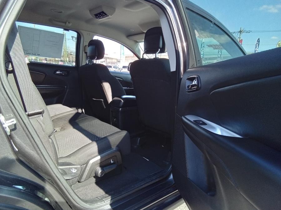 2019 Dodge Journey SE FWD, available for sale in Irvington, New Jersey | NJ Used Cars Center. Irvington, New Jersey 2019 Dodge Journey SE FWD, available for sale in Irvington, New Jersey | NJ Used Cars Center. Irvington, New Jersey