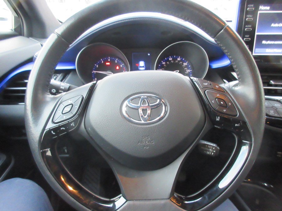 2020 Toyota C-HR XLE FWD (Natl), available for sale in Linden, New Jersey | Route 27 Auto Mall. Linden, New Jersey 2020 Toyota C-HR XLE FWD (Natl), available for sale in Linden, New Jersey | Route 27 Auto Mall. Linden, New Jersey