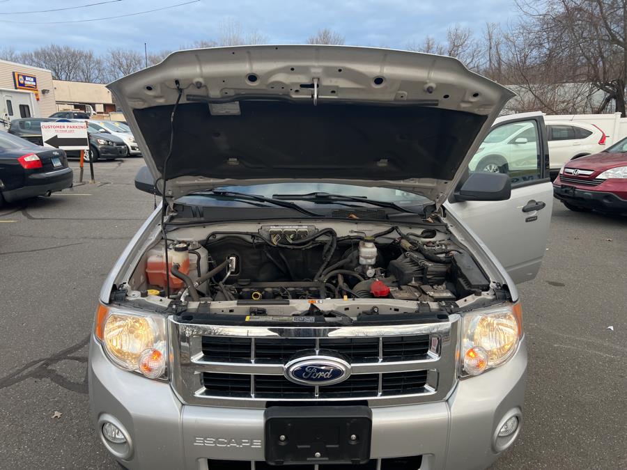 2012 Ford Escape FWD 4dr XLT, available for sale in South Windsor , Connecticut | Ful-line Auto LLC. South Windsor , Connecticut 2012 Ford Escape FWD 4dr XLT, available for sale in South Windsor , Connecticut | Ful-line Auto LLC. South Windsor , Connecticut