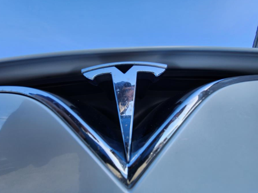 2017 Tesla Model S 75D AWD, available for sale in Daly City, California | Green Light Auto Wholesale. Daly City, California 2017 Tesla Model S 75D AWD, available for sale in Daly City, California | Green Light Auto Wholesale. Daly City, California