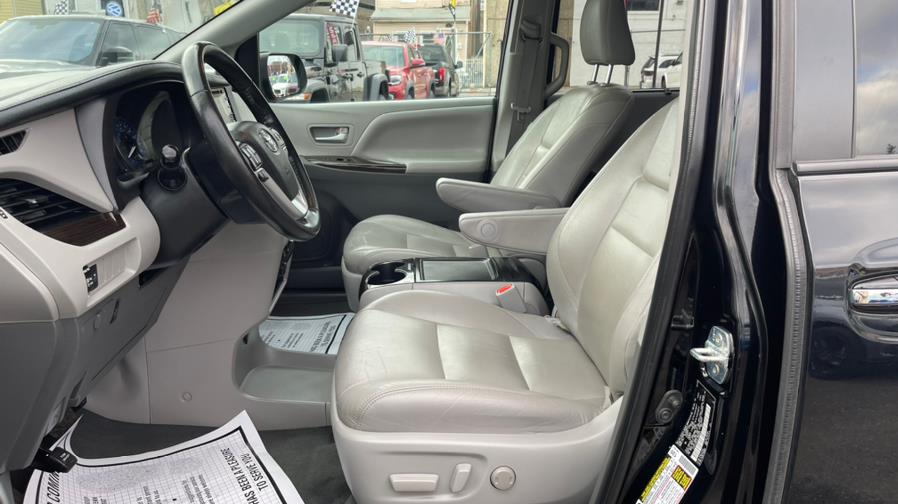 2020 Toyota Sienna XLE FWD 8-Passenger (Natl), available for sale in Irvington , New Jersey | Auto Haus of Irvington Corp. Irvington , New Jersey 2020 Toyota Sienna XLE FWD 8-Passenger (Natl), available for sale in Irvington , New Jersey | Auto Haus of Irvington Corp. Irvington , New Jersey