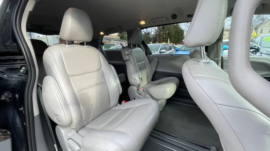 2020 Toyota Sienna XLE FWD 8-Passenger (Natl), available for sale in Irvington , New Jersey | Auto Haus of Irvington Corp. Irvington , New Jersey 2020 Toyota Sienna XLE FWD 8-Passenger (Natl), available for sale in Irvington , New Jersey | Auto Haus of Irvington Corp. Irvington , New Jersey