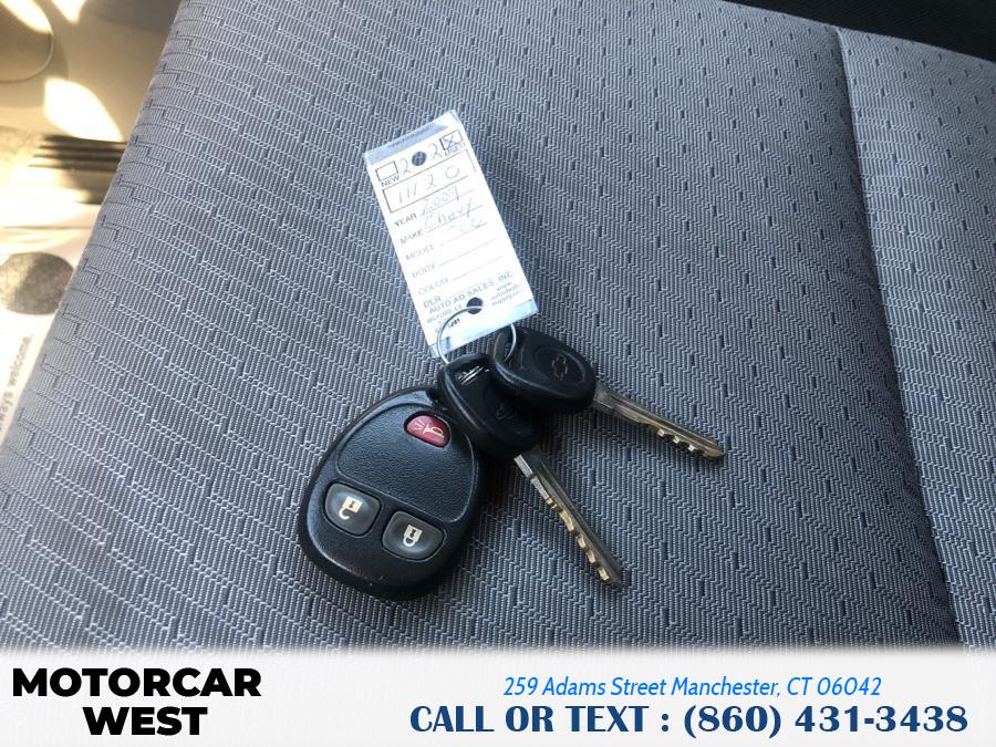 2009 Chevrolet Silverado 1500 4WD Crew Cab 143.5" Work Truck, available for sale in Manchester, Connecticut | Motorcar West. Manchester, Connecticut 2009 Chevrolet Silverado 1500 4WD Crew Cab 143.5" Work Truck, available for sale in Manchester, Connecticut | Motorcar West. Manchester, Connecticut