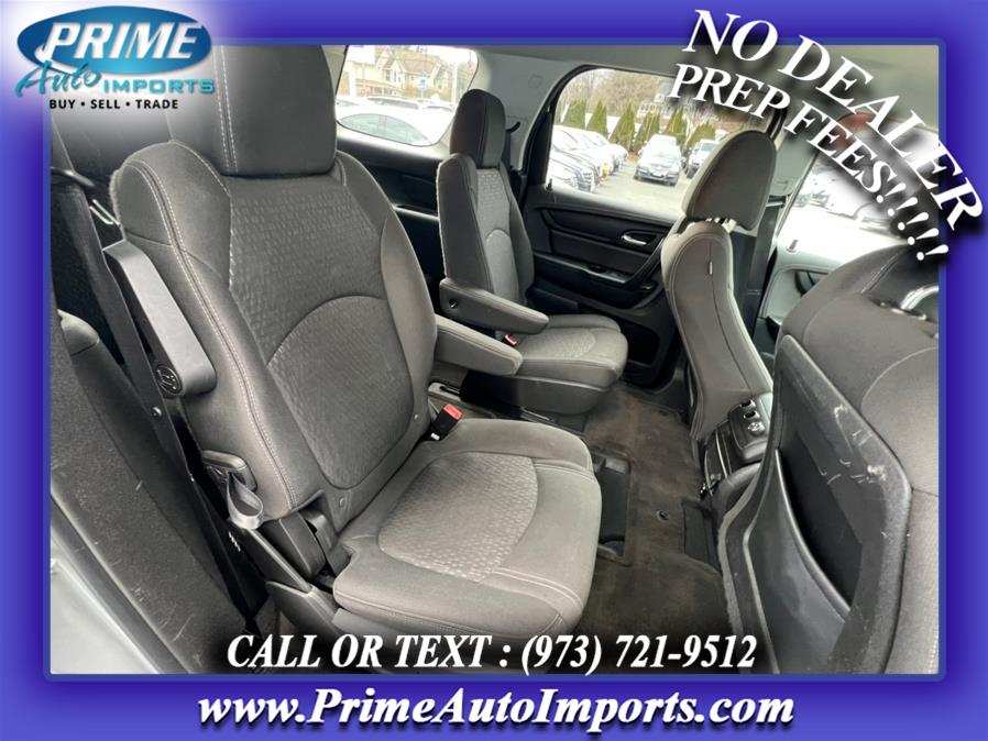 2016 GMC Acadia FWD 4dr SLE w/SLE-2, available for sale in Bloomingdale, New Jersey | Prime Auto Imports. Bloomingdale, New Jersey