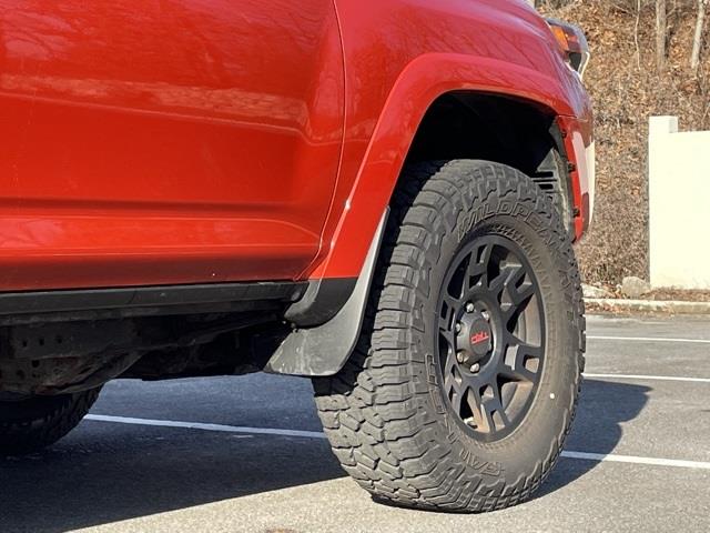 2015 Toyota 4runner TRD Pro, available for sale in Brookfield, Connecticut | Blasius Federal Road. Brookfield, Connecticut 2015 Toyota 4runner TRD Pro, available for sale in Brookfield, Connecticut | Blasius Federal Road. Brookfield, Connecticut