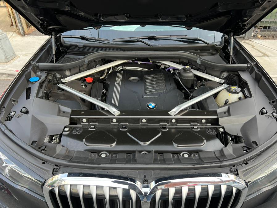 2021 BMW X7 xDrive40i Sports Activity Vehicle, available for sale in Jamaica, New York | Sunrise Autoland. Jamaica, New York 2021 BMW X7 xDrive40i Sports Activity Vehicle, available for sale in Jamaica, New York | Sunrise Autoland. Jamaica, New York
