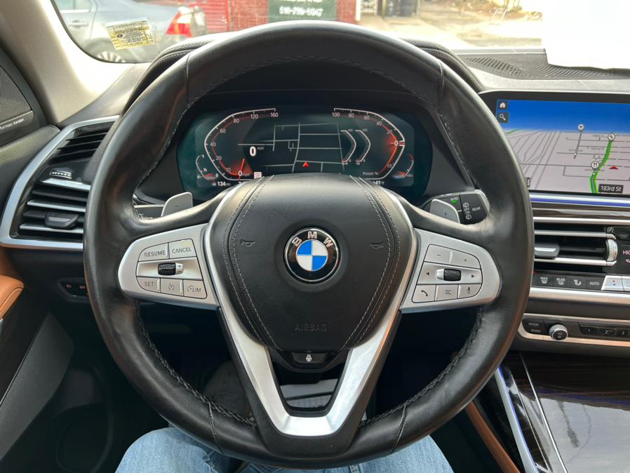 2021 BMW X7 xDrive40i Sports Activity Vehicle, available for sale in Jamaica, New York | Sunrise Autoland. Jamaica, New York 2021 BMW X7 xDrive40i Sports Activity Vehicle, available for sale in Jamaica, New York | Sunrise Autoland. Jamaica, New York
