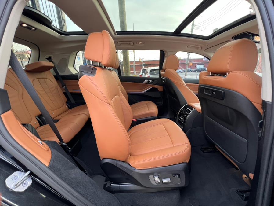 2021 BMW X7 xDrive40i Sports Activity Vehicle, available for sale in Jamaica, New York | Sunrise Autoland. Jamaica, New York 2021 BMW X7 xDrive40i Sports Activity Vehicle, available for sale in Jamaica, New York | Sunrise Autoland. Jamaica, New York