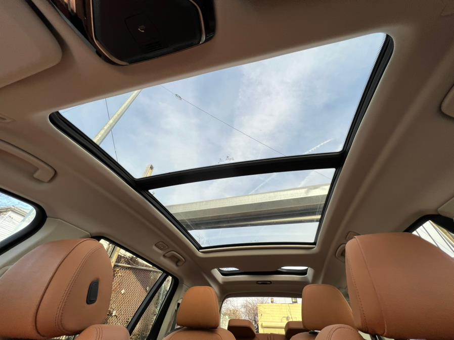 2021 BMW X7 xDrive40i Sports Activity Vehicle, available for sale in Jamaica, New York | Sunrise Autoland. Jamaica, New York 2021 BMW X7 xDrive40i Sports Activity Vehicle, available for sale in Jamaica, New York | Sunrise Autoland. Jamaica, New York