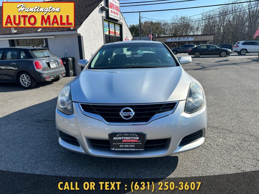 2010 Nissan Altima 2dr Cpe I4 CVT 2.5 S, available for sale in Huntington Station, New York | Huntington Auto Mall. Huntington Station, New York