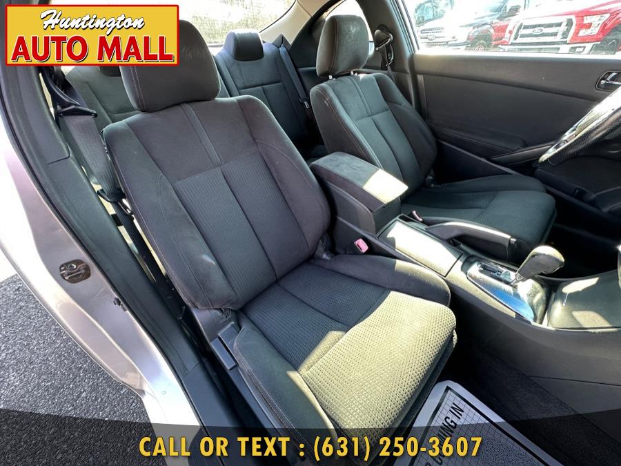 2010 Nissan Altima 2dr Cpe I4 CVT 2.5 S, available for sale in Huntington Station, New York | Huntington Auto Mall. Huntington Station, New York 2010 Nissan Altima 2dr Cpe I4 CVT 2.5 S, available for sale in Huntington Station, New York | Huntington Auto Mall. Huntington Station, New York