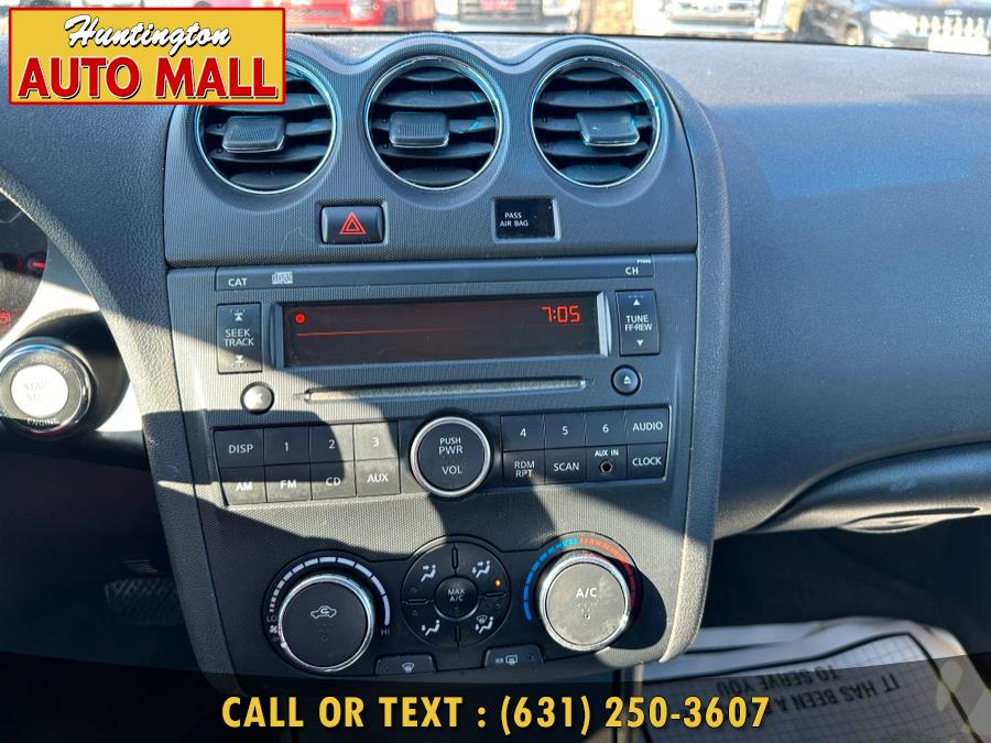 2010 Nissan Altima 2dr Cpe I4 CVT 2.5 S, available for sale in Huntington Station, New York | Huntington Auto Mall. Huntington Station, New York 2010 Nissan Altima 2dr Cpe I4 CVT 2.5 S, available for sale in Huntington Station, New York | Huntington Auto Mall. Huntington Station, New York
