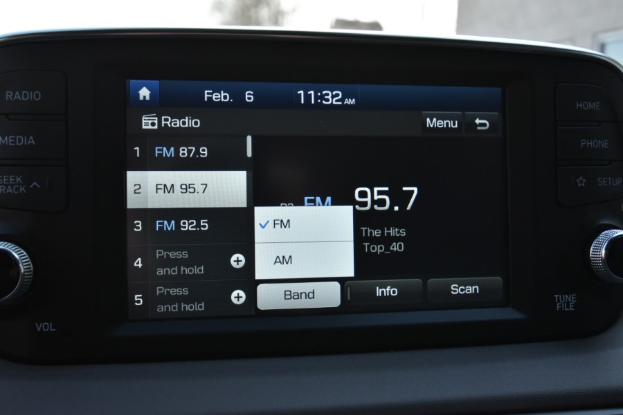 2019 Hyundai Santa Fe SE 2.4L Auto AWD, available for sale in Waterbury, Connecticut | Highline Car Connection. Waterbury, Connecticut 2019 Hyundai Santa Fe SE 2.4L Auto AWD, available for sale in Waterbury, Connecticut | Highline Car Connection. Waterbury, Connecticut
