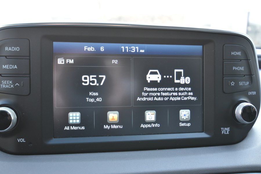 2019 Hyundai Santa Fe SE 2.4L Auto AWD, available for sale in Waterbury, Connecticut | Highline Car Connection. Waterbury, Connecticut 2019 Hyundai Santa Fe SE 2.4L Auto AWD, available for sale in Waterbury, Connecticut | Highline Car Connection. Waterbury, Connecticut