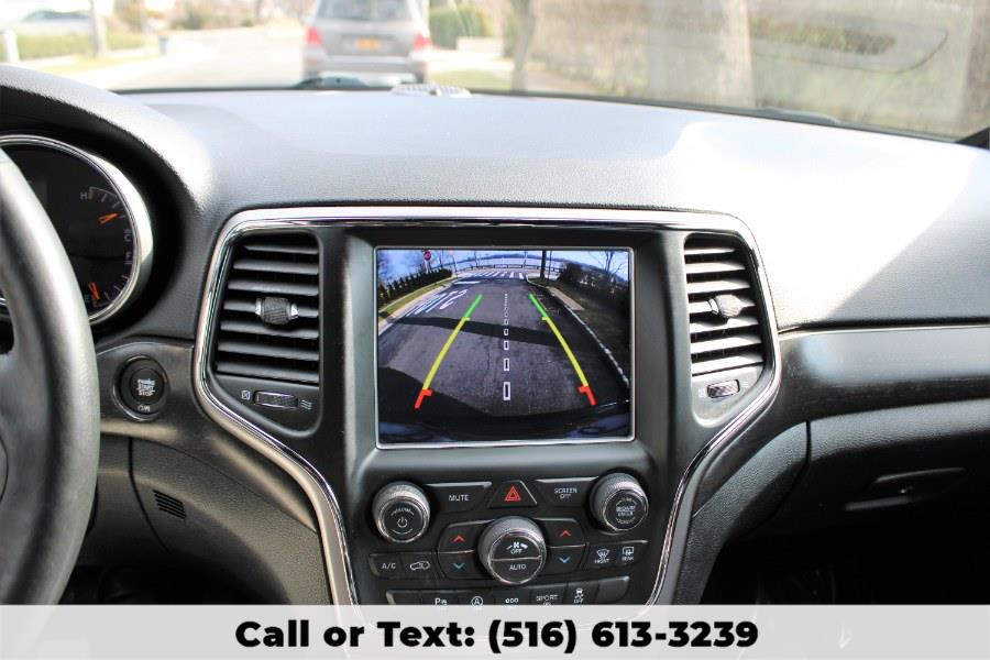 2018 Jeep Grand Cherokee Laredo 4x2, available for sale in Great Neck, New York | Great Neck Car Buyers & Sellers. Great Neck, New York 2018 Jeep Grand Cherokee Laredo 4x2, available for sale in Great Neck, New York | Great Neck Car Buyers & Sellers. Great Neck, New York