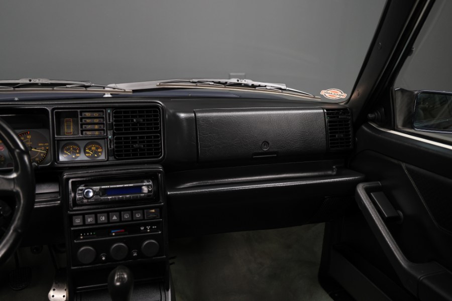 1992 Lanica Delta HF, available for sale in North Salem, New York | Meccanic Shop North Inc. North Salem, New York 1992 Lanica Delta HF, available for sale in North Salem, New York | Meccanic Shop North Inc. North Salem, New York