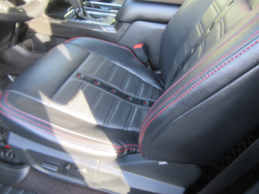 2019 Ford F-150 LARIAT 4WD SuperCrew 5.5'' Box, available for sale in Little Ferry, New Jersey | Royalty Auto Sales. Little Ferry, New Jersey 2019 Ford F-150 LARIAT 4WD SuperCrew 5.5'' Box, available for sale in Little Ferry, New Jersey | Royalty Auto Sales. Little Ferry, New Jersey