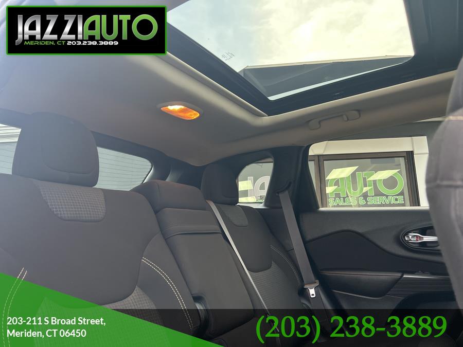 2016 Jeep Cherokee 4WD 4dr Latitude, available for sale in Meriden, Connecticut | Jazzi Auto Sales LLC. Meriden, Connecticut 2016 Jeep Cherokee 4WD 4dr Latitude, available for sale in Meriden, Connecticut | Jazzi Auto Sales LLC. Meriden, Connecticut