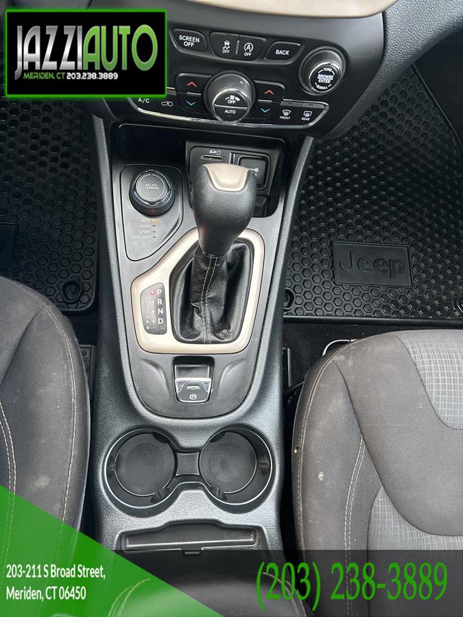 2016 Jeep Cherokee 4WD 4dr Latitude, available for sale in Meriden, Connecticut | Jazzi Auto Sales LLC. Meriden, Connecticut 2016 Jeep Cherokee 4WD 4dr Latitude, available for sale in Meriden, Connecticut | Jazzi Auto Sales LLC. Meriden, Connecticut