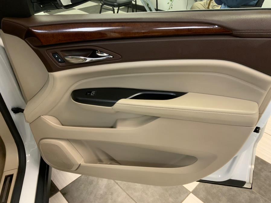 2016 Cadillac SRX FWD 4dr Luxury Collection, available for sale in Hartford, Connecticut | Franklin Motors Auto Sales LLC. Hartford, Connecticut 2016 Cadillac SRX FWD 4dr Luxury Collection, available for sale in Hartford, Connecticut | Franklin Motors Auto Sales LLC. Hartford, Connecticut
