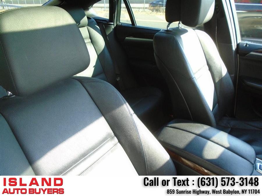 2011 BMW X6 xDrive35i AWD 4dr SUV, available for sale in West Babylon, New York | Island Auto Buyers. West Babylon, New York 2011 BMW X6 xDrive35i AWD 4dr SUV, available for sale in West Babylon, New York | Island Auto Buyers. West Babylon, New York