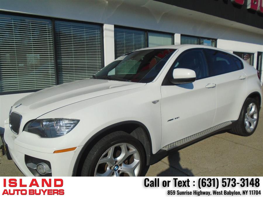2011 BMW X6 xDrive35i AWD 4dr SUV, available for sale in West Babylon, New York | Island Auto Buyers. West Babylon, New York 2011 BMW X6 xDrive35i AWD 4dr SUV, available for sale in West Babylon, New York | Island Auto Buyers. West Babylon, New York