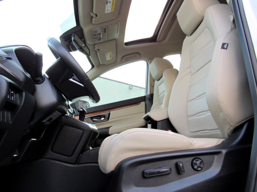 2022 Honda CR-V EX-L 2WD, available for sale in Paterson, New Jersey | MFG Prestige Auto Group. Paterson, New Jersey 2022 Honda CR-V EX-L 2WD, available for sale in Paterson, New Jersey | MFG Prestige Auto Group. Paterson, New Jersey