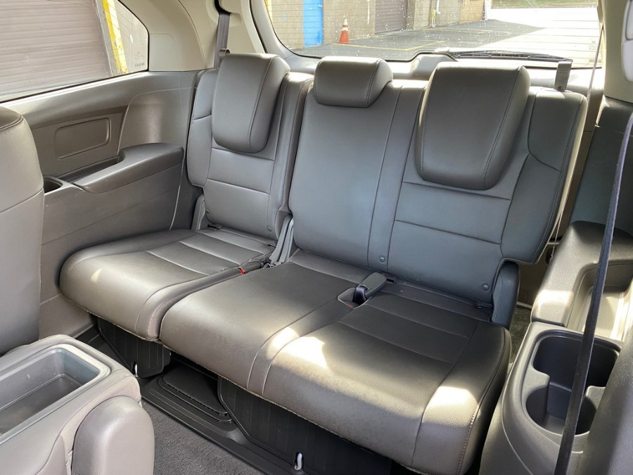 2016 Honda Odyssey 5dr EX-L, available for sale in West Springfield, Massachusetts | Union Street Auto Sales. West Springfield, Massachusetts 2016 Honda Odyssey 5dr EX-L, available for sale in West Springfield, Massachusetts | Union Street Auto Sales. West Springfield, Massachusetts