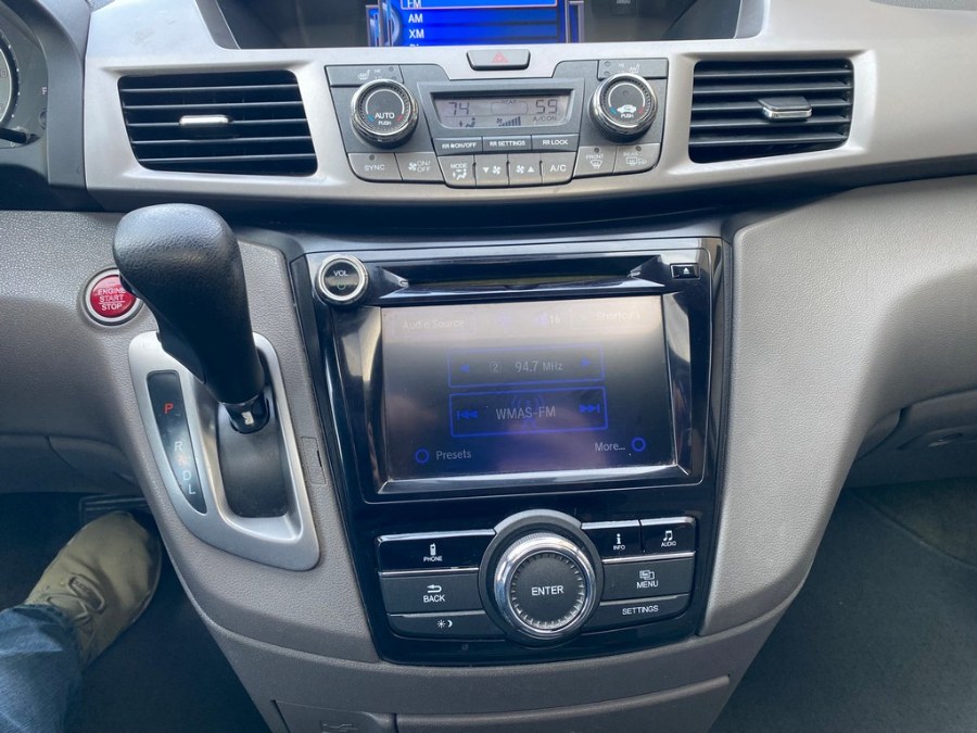 2016 Honda Odyssey 5dr EX-L, available for sale in West Springfield, Massachusetts | Union Street Auto Sales. West Springfield, Massachusetts 2016 Honda Odyssey 5dr EX-L, available for sale in West Springfield, Massachusetts | Union Street Auto Sales. West Springfield, Massachusetts