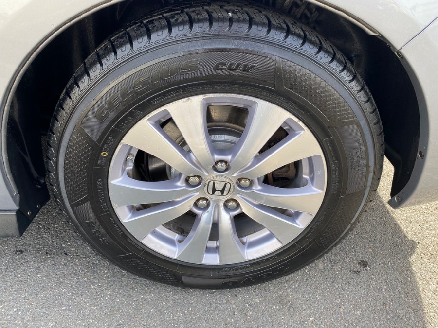 2016 Honda Odyssey 5dr EX-L, available for sale in West Springfield, Massachusetts | Union Street Auto Sales. West Springfield, Massachusetts 2016 Honda Odyssey 5dr EX-L, available for sale in West Springfield, Massachusetts | Union Street Auto Sales. West Springfield, Massachusetts