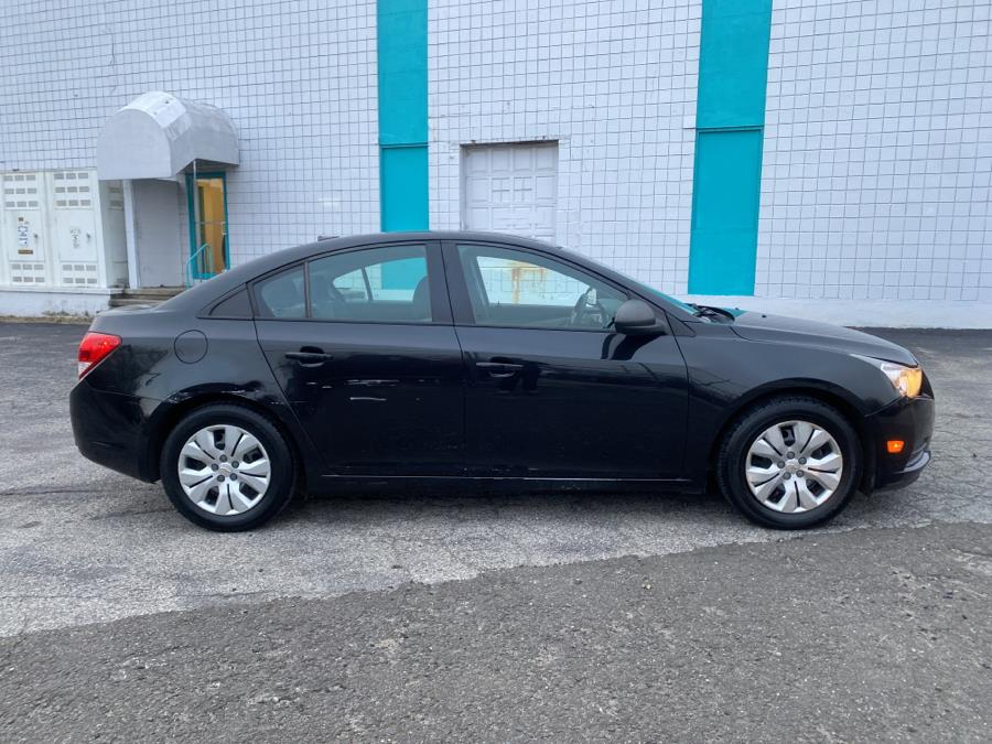2013 Chevrolet Cruze 4dr Sdn Auto 1LT, available for sale in Milford, Connecticut | Dealertown Auto Wholesalers. Milford, Connecticut 2013 Chevrolet Cruze 4dr Sdn Auto 1LT, available for sale in Milford, Connecticut | Dealertown Auto Wholesalers. Milford, Connecticut