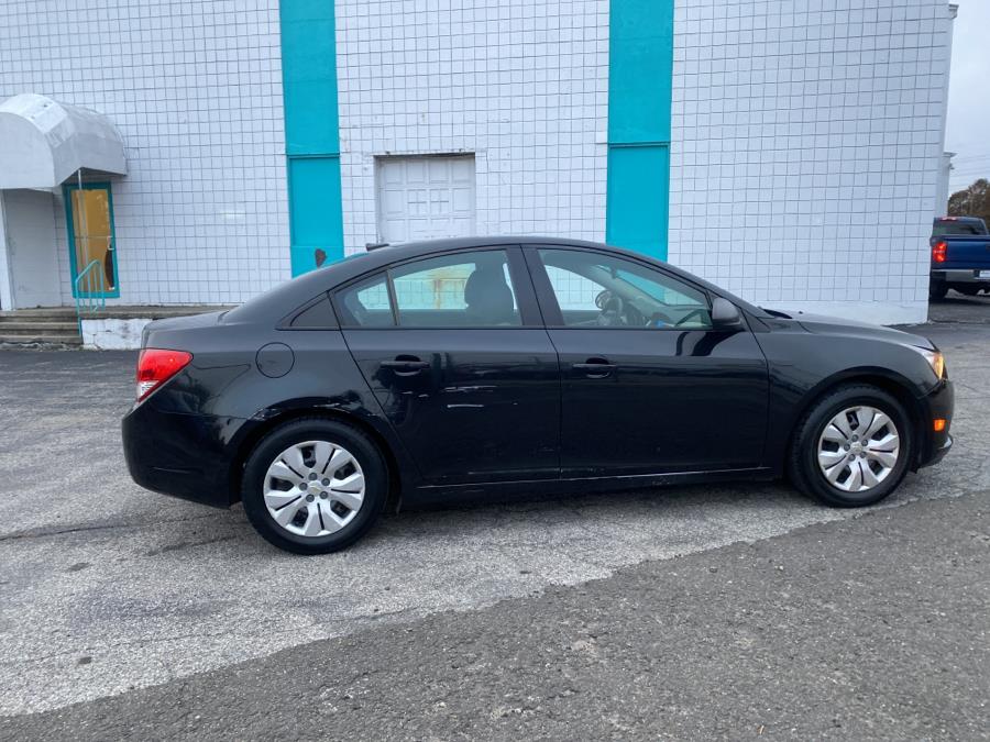 2013 Chevrolet Cruze 4dr Sdn Auto 1LT, available for sale in Milford, Connecticut | Dealertown Auto Wholesalers. Milford, Connecticut 2013 Chevrolet Cruze 4dr Sdn Auto 1LT, available for sale in Milford, Connecticut | Dealertown Auto Wholesalers. Milford, Connecticut