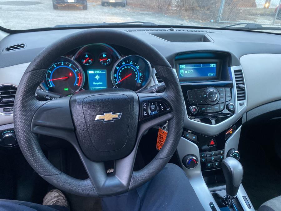 2013 Chevrolet Cruze 4dr Sdn Auto 1LT, available for sale in Milford, Connecticut | Dealertown Auto Wholesalers. Milford, Connecticut 2013 Chevrolet Cruze 4dr Sdn Auto 1LT, available for sale in Milford, Connecticut | Dealertown Auto Wholesalers. Milford, Connecticut