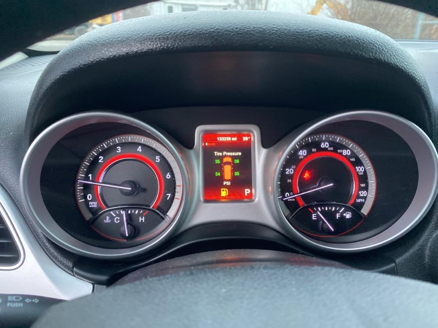 2016 Dodge Journey FWD 4dr SE, available for sale in Milford, Connecticut | Dealertown Auto Wholesalers. Milford, Connecticut 2016 Dodge Journey FWD 4dr SE, available for sale in Milford, Connecticut | Dealertown Auto Wholesalers. Milford, Connecticut