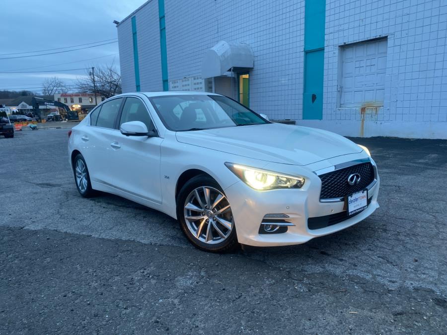2016 INFINITI Q50 4dr Sdn 3.0t Premium AWD, available for sale in Milford, Connecticut | Dealertown Auto Wholesalers. Milford, Connecticut