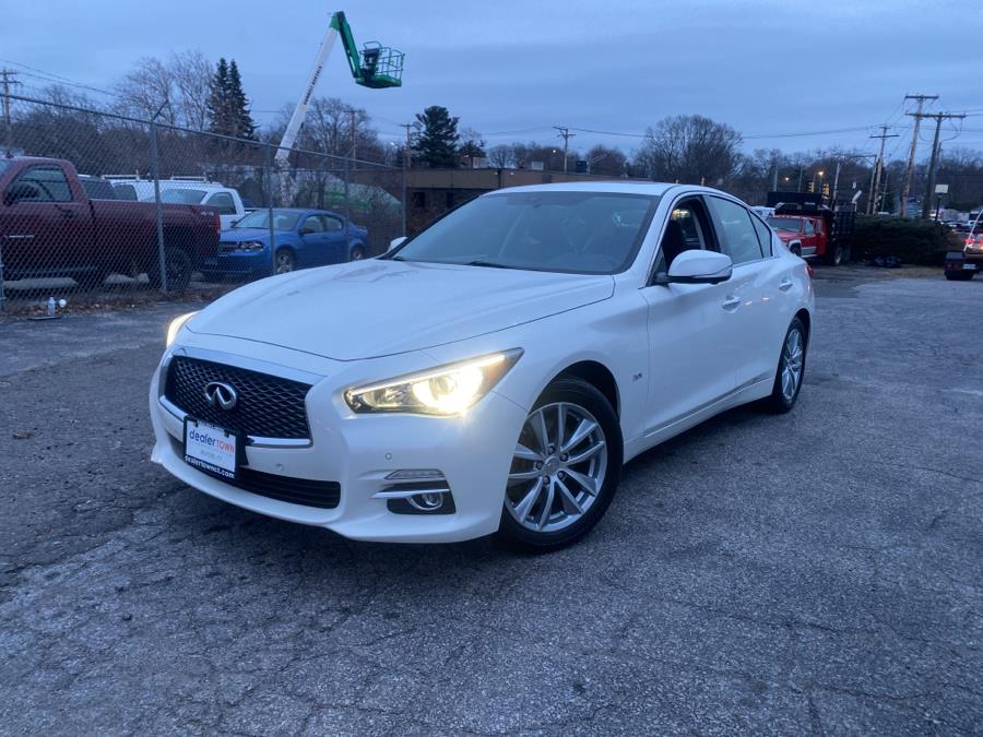2016 INFINITI Q50 4dr Sdn 3.0t Premium AWD, available for sale in Milford, Connecticut | Dealertown Auto Wholesalers. Milford, Connecticut 2016 INFINITI Q50 4dr Sdn 3.0t Premium AWD, available for sale in Milford, Connecticut | Dealertown Auto Wholesalers. Milford, Connecticut