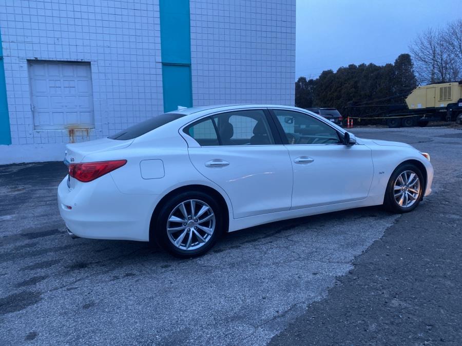 2016 INFINITI Q50 4dr Sdn 3.0t Premium AWD, available for sale in Milford, Connecticut | Dealertown Auto Wholesalers. Milford, Connecticut 2016 INFINITI Q50 4dr Sdn 3.0t Premium AWD, available for sale in Milford, Connecticut | Dealertown Auto Wholesalers. Milford, Connecticut