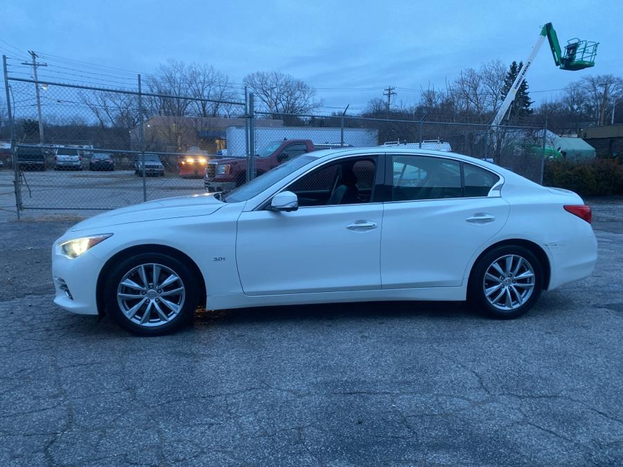 2016 INFINITI Q50 4dr Sdn 3.0t Premium AWD, available for sale in Milford, Connecticut | Dealertown Auto Wholesalers. Milford, Connecticut 2016 INFINITI Q50 4dr Sdn 3.0t Premium AWD, available for sale in Milford, Connecticut | Dealertown Auto Wholesalers. Milford, Connecticut