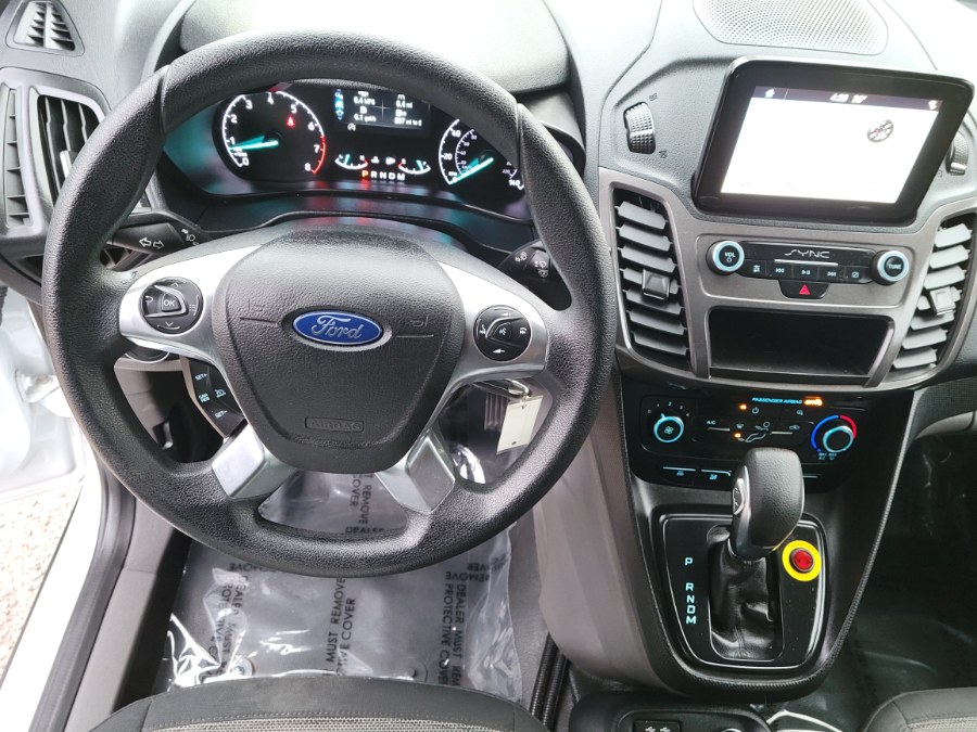 2020 Ford Transit Connect Van XL LWB w/Rear Symmetrical Doors 120v invertor, available for sale in East Windsor, Connecticut | Toro Auto. East Windsor, Connecticut 2020 Ford Transit Connect Van XL LWB w/Rear Symmetrical Doors 120v invertor, available for sale in East Windsor, Connecticut | Toro Auto. East Windsor, Connecticut