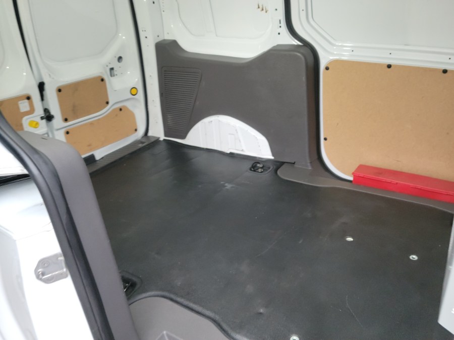 2020 Ford Transit Connect Van XL LWB w/Rear Symmetrical Doors 120v invertor, available for sale in East Windsor, Connecticut | Toro Auto. East Windsor, Connecticut 2020 Ford Transit Connect Van XL LWB w/Rear Symmetrical Doors 120v invertor, available for sale in East Windsor, Connecticut | Toro Auto. East Windsor, Connecticut