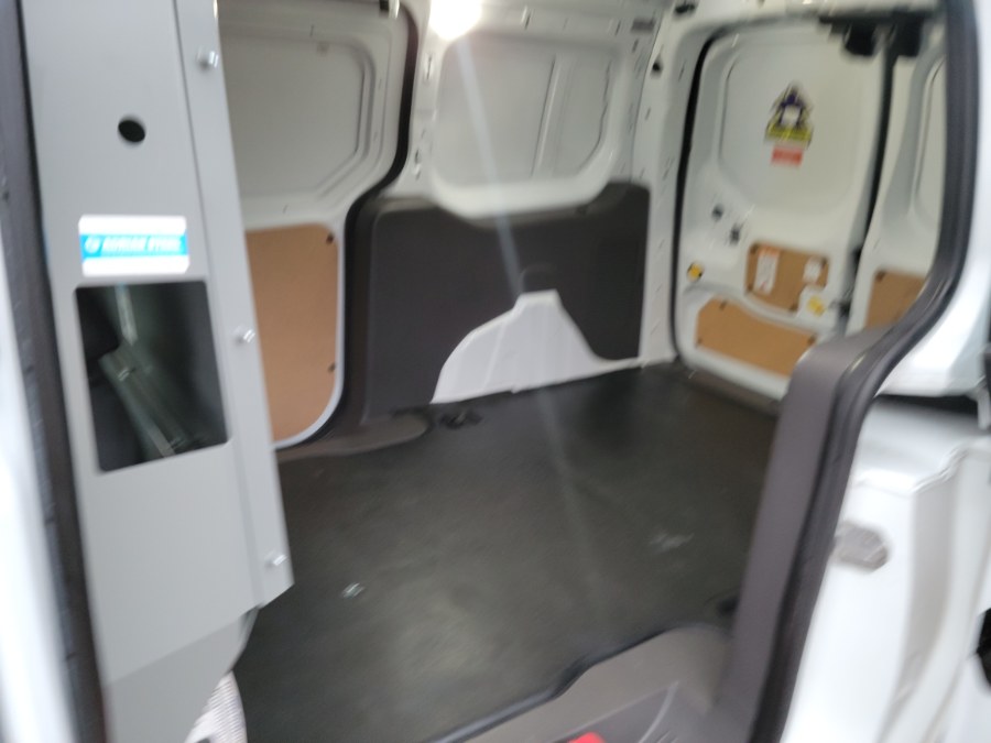 2020 Ford Transit Connect Van XL LWB w/Rear Symmetrical Doors 120v invertor, available for sale in East Windsor, Connecticut | Toro Auto. East Windsor, Connecticut 2020 Ford Transit Connect Van XL LWB w/Rear Symmetrical Doors 120v invertor, available for sale in East Windsor, Connecticut | Toro Auto. East Windsor, Connecticut