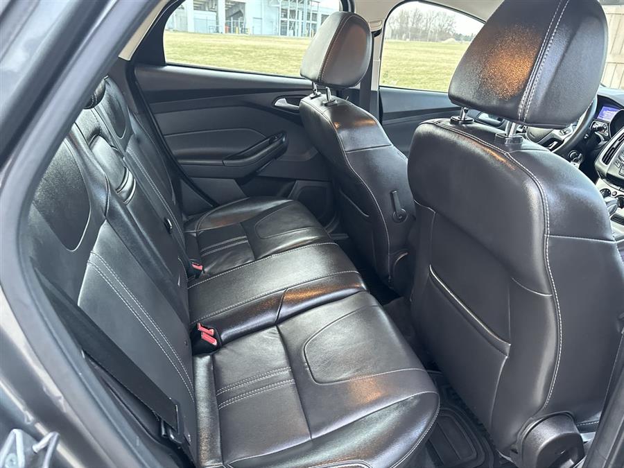 2013 Ford Focus 5dr HB SE, available for sale in Elida, Ohio | Josh's All Under Ten LLC. Elida, Ohio 2013 Ford Focus 5dr HB SE, available for sale in Elida, Ohio | Josh's All Under Ten LLC. Elida, Ohio