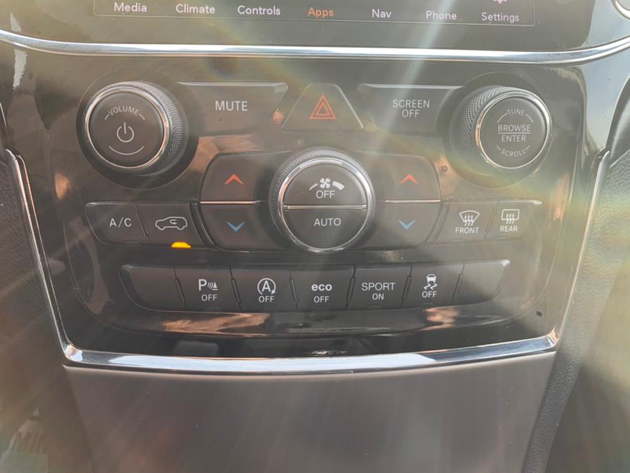 2019 Jeep Grand Cherokee Altitude 4x4, available for sale in Lodi, New Jersey | European Auto Expo. Lodi, New Jersey 2019 Jeep Grand Cherokee Altitude 4x4, available for sale in Lodi, New Jersey | European Auto Expo. Lodi, New Jersey