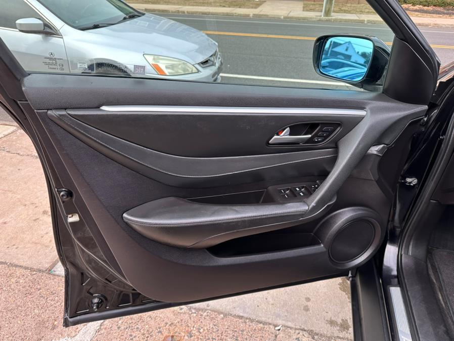 2012 Acura ZDX AWD 4dr Tech Pkg, available for sale in Manchester, Connecticut | Carsonmain LLC. Manchester, Connecticut 2012 Acura ZDX AWD 4dr Tech Pkg, available for sale in Manchester, Connecticut | Carsonmain LLC. Manchester, Connecticut