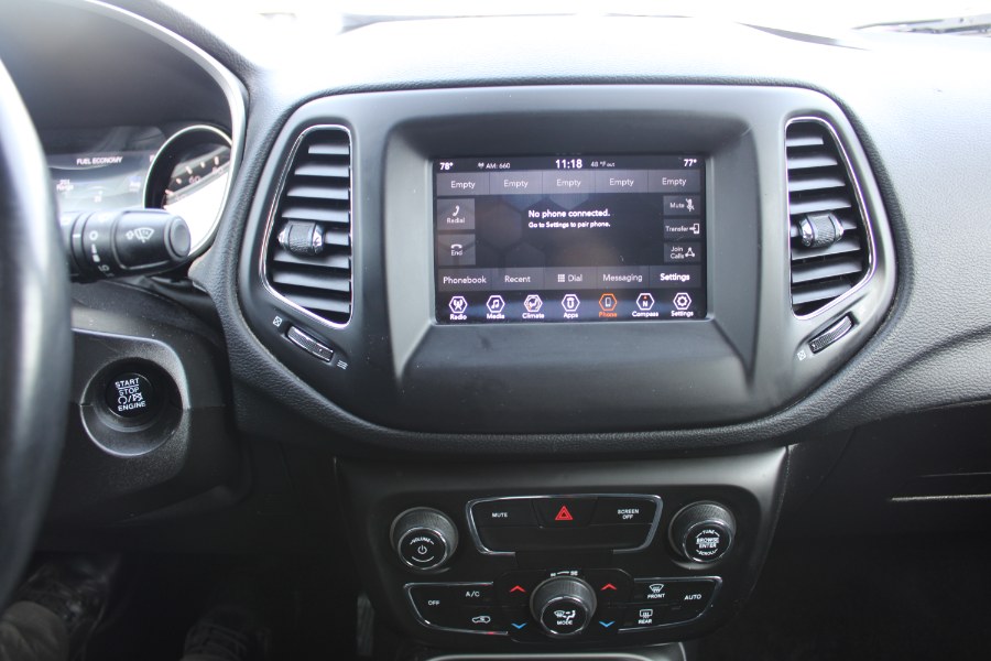 2019 Jeep Compass Latitude 4x4, available for sale in Plantsville, Connecticut | Auto House of Luxury. Plantsville, Connecticut 2019 Jeep Compass Latitude 4x4, available for sale in Plantsville, Connecticut | Auto House of Luxury. Plantsville, Connecticut