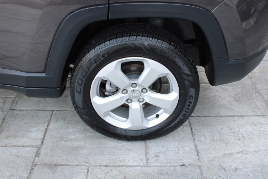 2019 Jeep Compass Latitude 4x4, available for sale in Plantsville, Connecticut | Auto House of Luxury. Plantsville, Connecticut 2019 Jeep Compass Latitude 4x4, available for sale in Plantsville, Connecticut | Auto House of Luxury. Plantsville, Connecticut