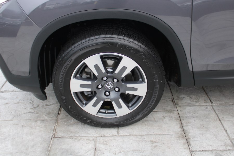 2017 Honda Ridgeline RTL-E 4x4 Crew Cab 5.3'' Bed, available for sale in Plantsville, Connecticut | Auto House of Luxury. Plantsville, Connecticut 2017 Honda Ridgeline RTL-E 4x4 Crew Cab 5.3'' Bed, available for sale in Plantsville, Connecticut | Auto House of Luxury. Plantsville, Connecticut